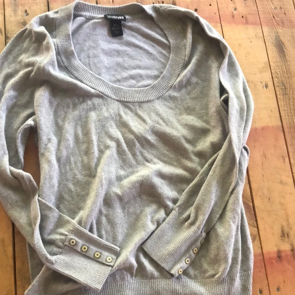 Sweater - Picture 1 of 1